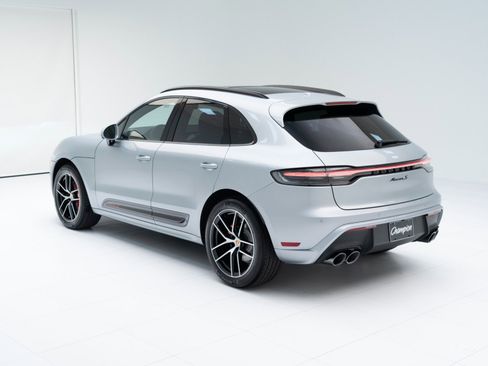 New 2026 Porsche Macan S image 3