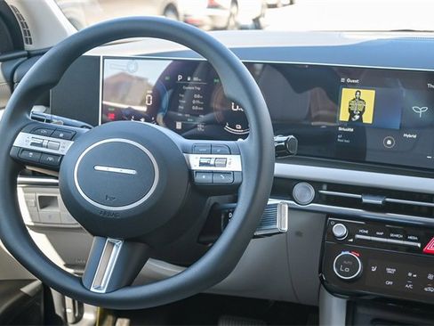 New 2026 Hyundai Tucson SEL image 18