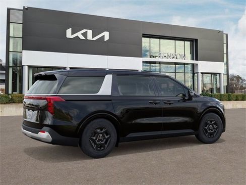 New 2026 Kia Carnival LXS image 7