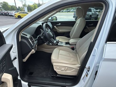 Used 2022 Audi Q5 2.0T Premium Plus AWD/4WD image 25