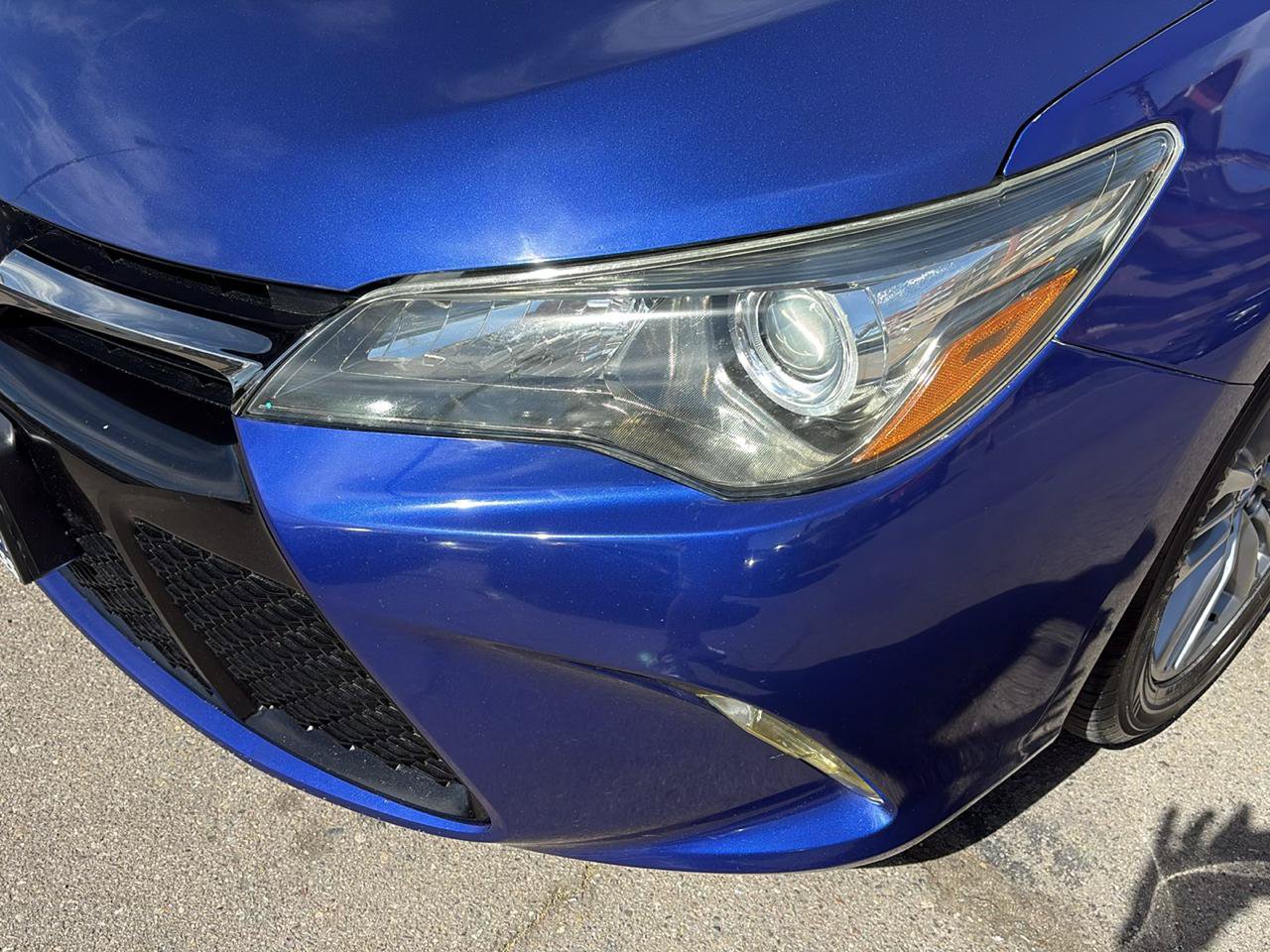 Used 2016 Toyota Camry SE FWD image 18