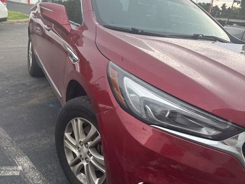 Used 2020 Buick Enclave Essence FWD image 6