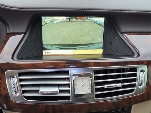 Used 2012 Mercedes-Benz CLS 550 4MATIC image 29