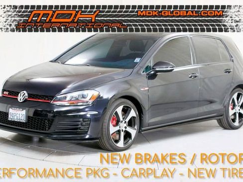 Used 2017 Volkswagen GTI SE image 1