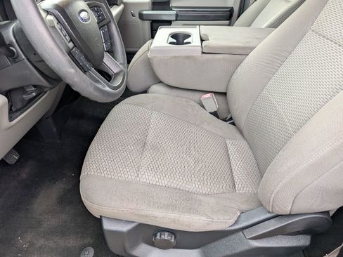 Used 2018 Ford F150 XLT image 7