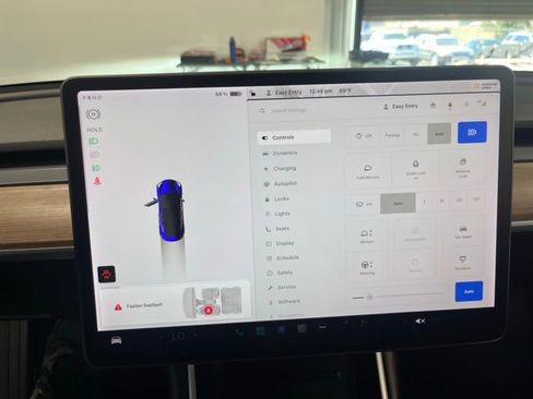 Used 2019 Tesla Model 3 Standard Range Plus image 28