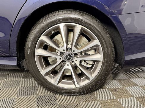 Used 2020 Mercedes-Benz E 450 4MATIC Sedan image 53