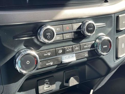 Used 2025 Ford F150 XLT w/ Equipment Group 301A Standard image 29