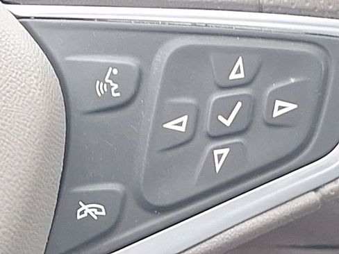 Used 2023 Chevrolet Malibu LT w/ Driver Confidence Package image 28