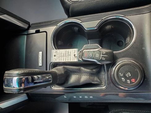 Used 2016 Ford Explorer Limited image 23
