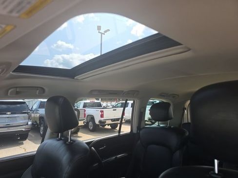 Used 2023 INFINITI QX80 Luxe w/ Cargo Package AWD/4WD image 21