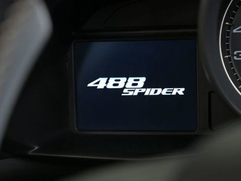 Used 2018 Ferrari 488 Spider image 43