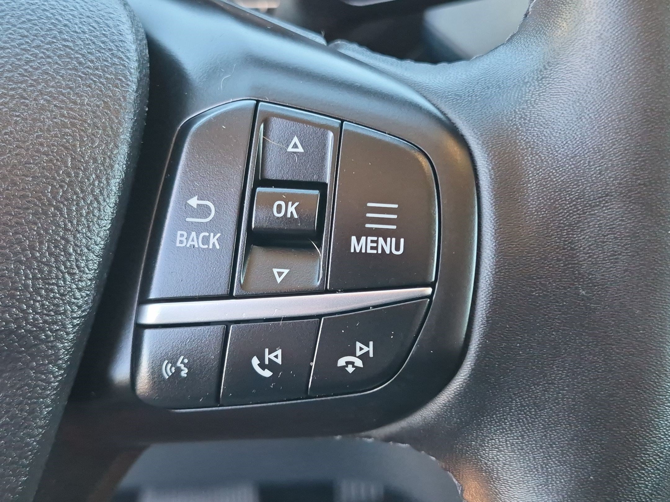 Used 2024 Ford Maverick Lariat FWD image 17