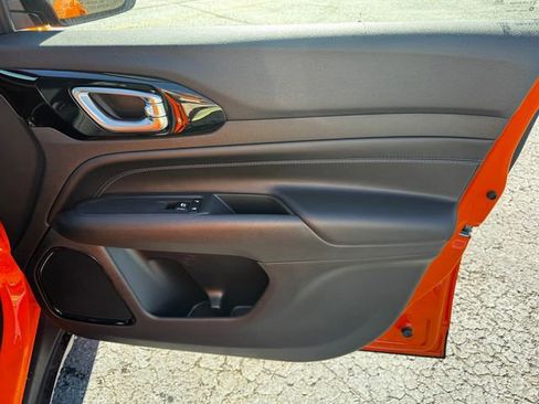 New 2026 Jeep Compass Limited image 11