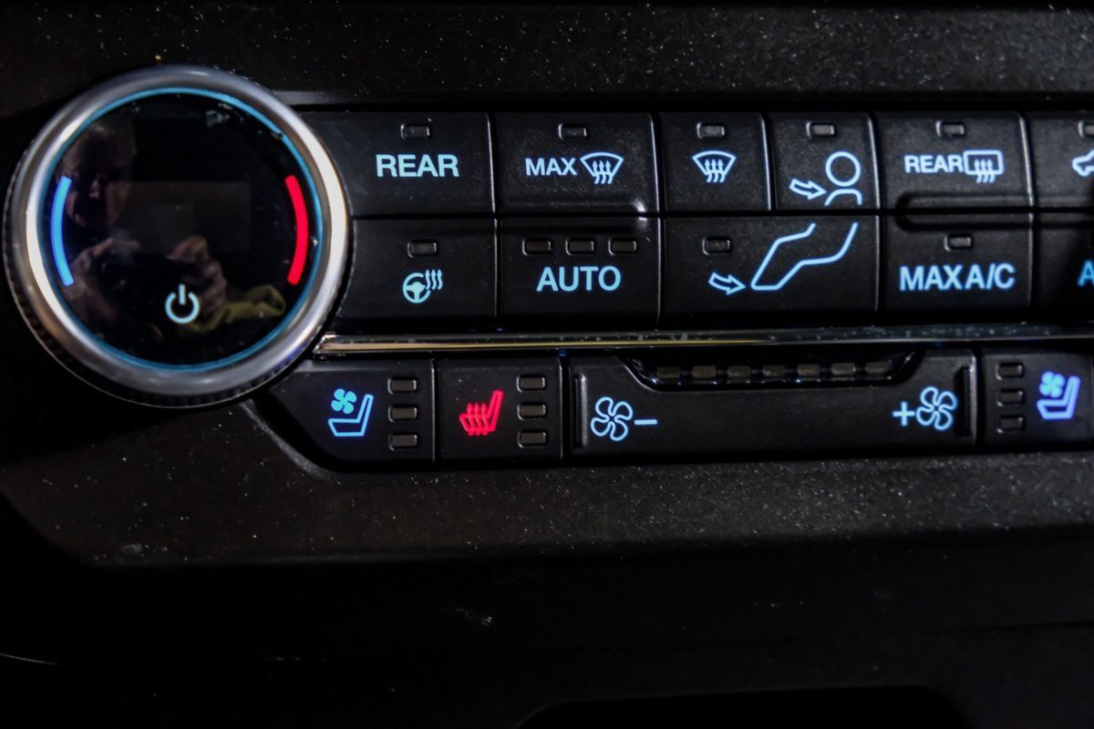Used 2021 Ford Expedition XLT RWD image 26