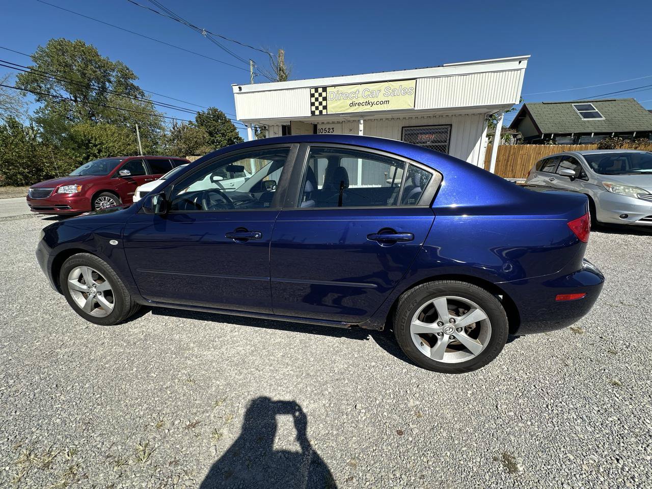 Used 2005 MAZDA MAZDA3 I w/ Pwr & 16" Alloy Wheel Pkg FWD image 3