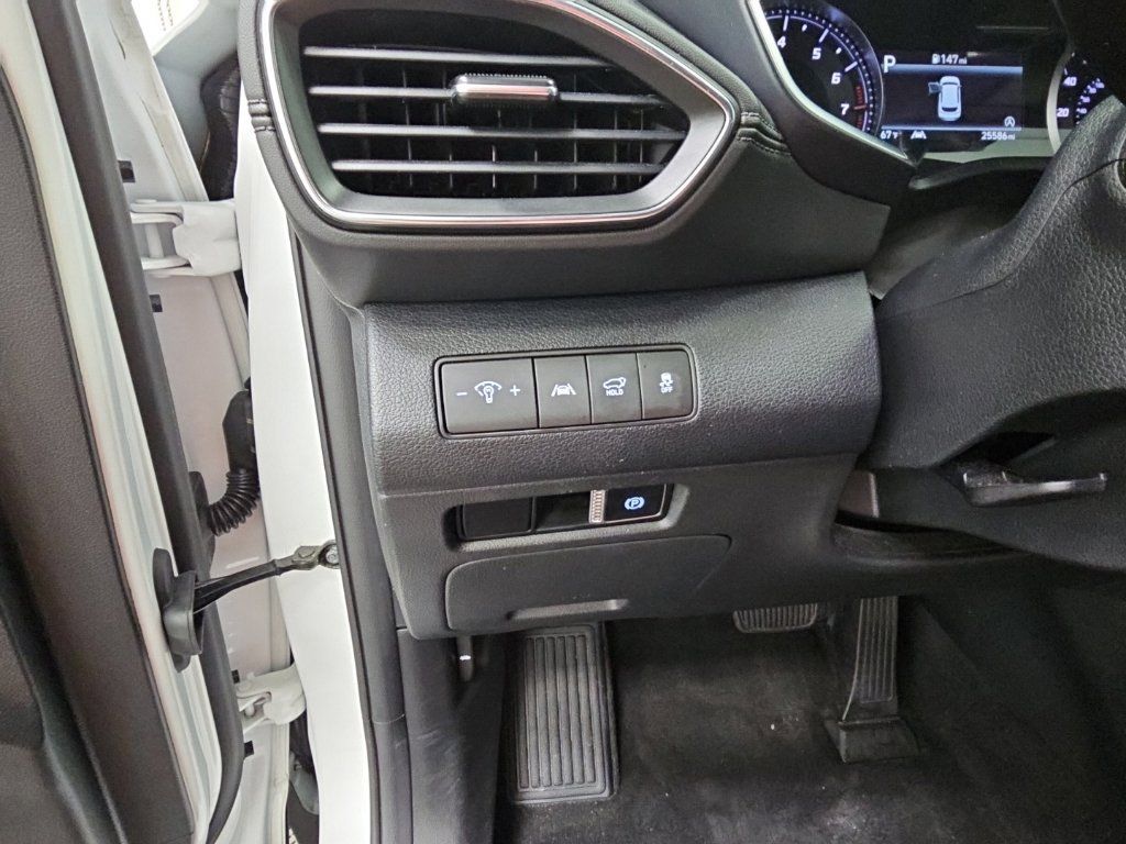 Used 2023 Hyundai Santa Fe SEL FWD image 29