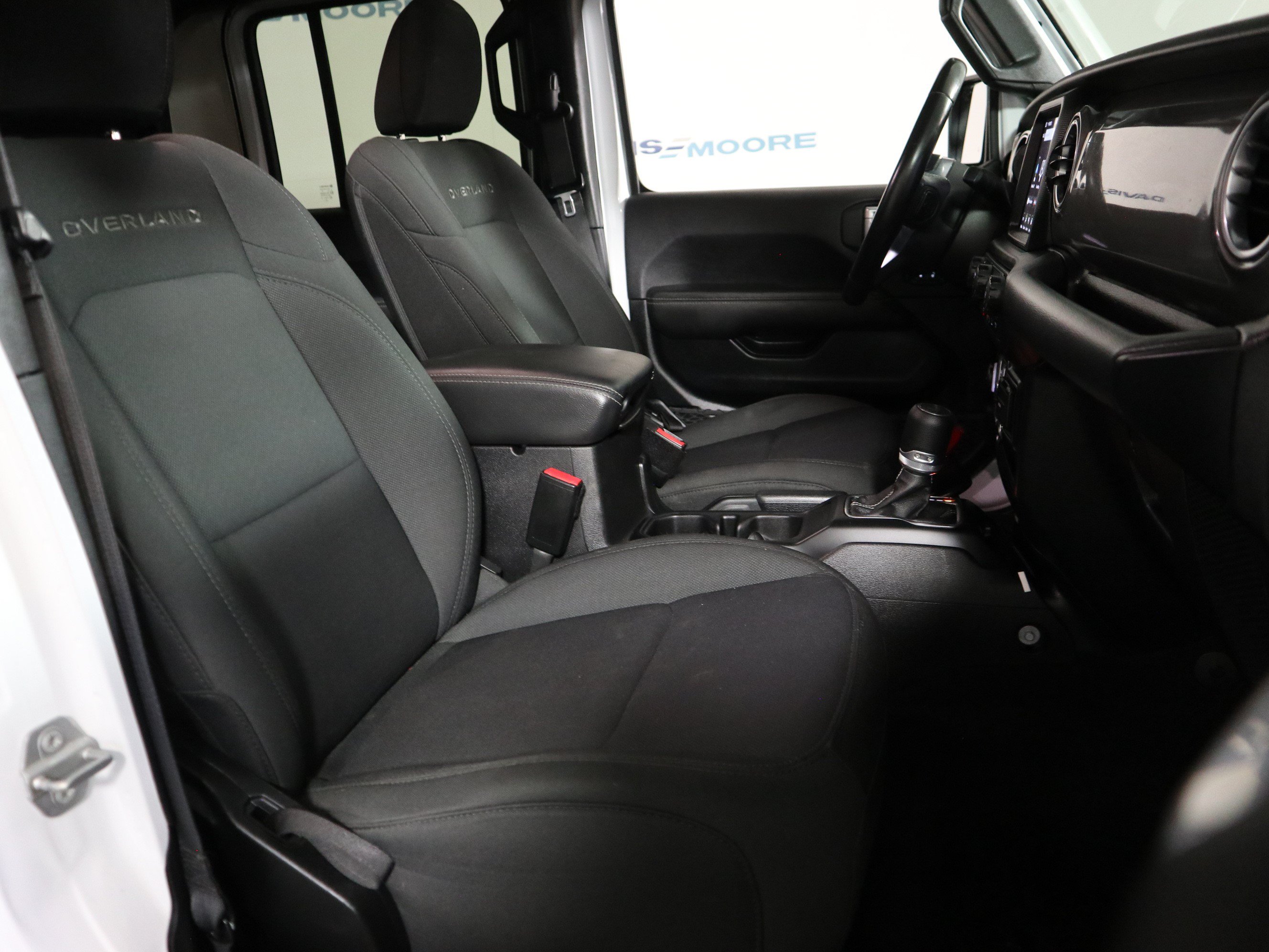 Used 2021 Jeep Gladiator Overland AWD/4WD image 20