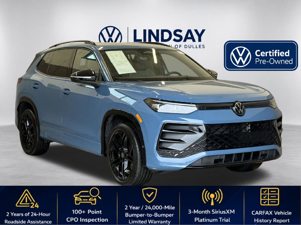 Used 2025 Volkswagen Tiguan SE R-Line AWD/4WD image 1