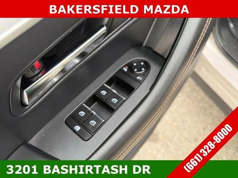 Used 2024 MAZDA CX-90 Plug-In Hybrid w/ Premium Pkg image 11