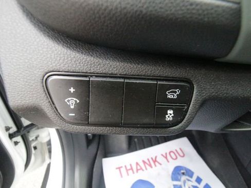 Used 2024 Kia Seltos SX w/ SX Sunroof Package image 20