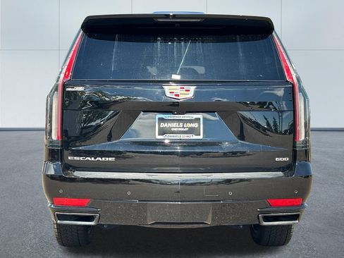 Used 2023 Cadillac Escalade ESV Sport w/ Touring Package AWD/4WD image 4