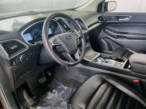 Used 2019 Ford Edge SEL w/ Equipment Group 201A AWD/4WD image 9