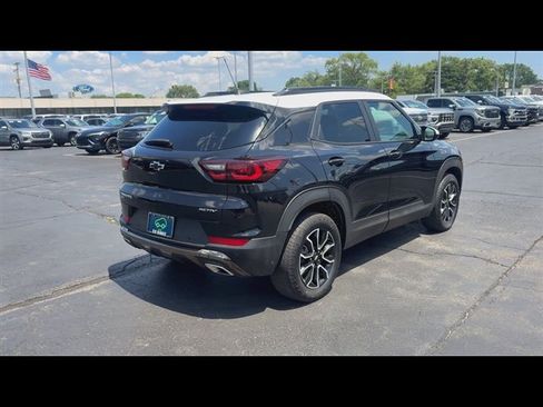 Certified 2024 Chevrolet TrailBlazer ACTIV w/ Convenience Package AWD/4WD image 8