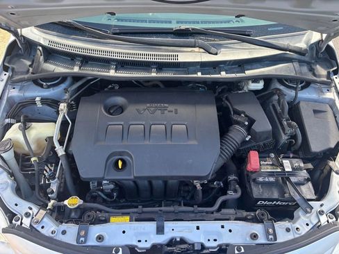 Used 2012 Toyota Corolla LE image 19