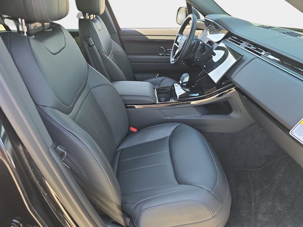 New 2026 Land Rover Range Rover Sport Dynamic SE AWD/4WD image 10