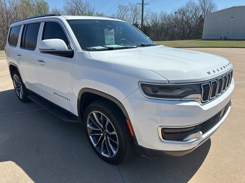 Used 2022 Jeep Wagoneer Series II w/ Premium Group I image 7