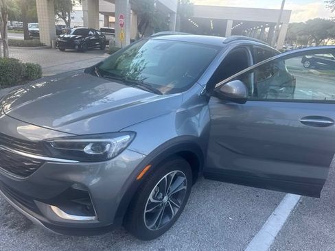 Used 2020 Buick Encore GX Essence FWD image 14