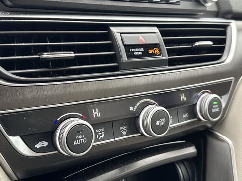 Used 2020 Honda Accord LX image 32