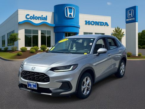 Used 2023 Honda HR-V LX image 1