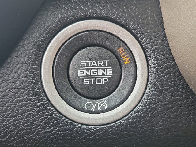Used 2024 RAM 2500 Laramie w/ Safety Group AWD/4WD image 15