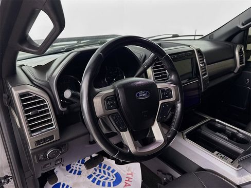 Used 2017 Ford F250 Platinum w/ Platinum Ultimate Package image 9