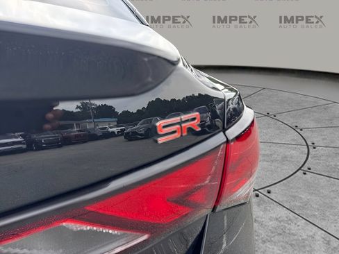 Used 2025 Nissan Sentra SR FWD image 18