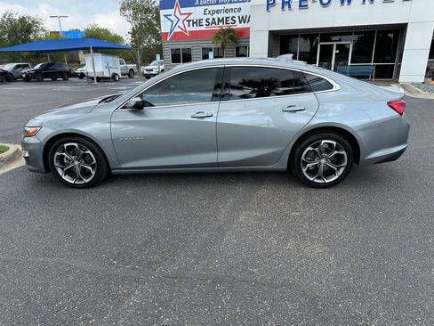 Used 2023 Chevrolet Malibu LT image 3
