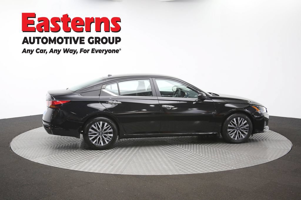 Used 2023 Nissan Altima 2.5 SV FWD image 45