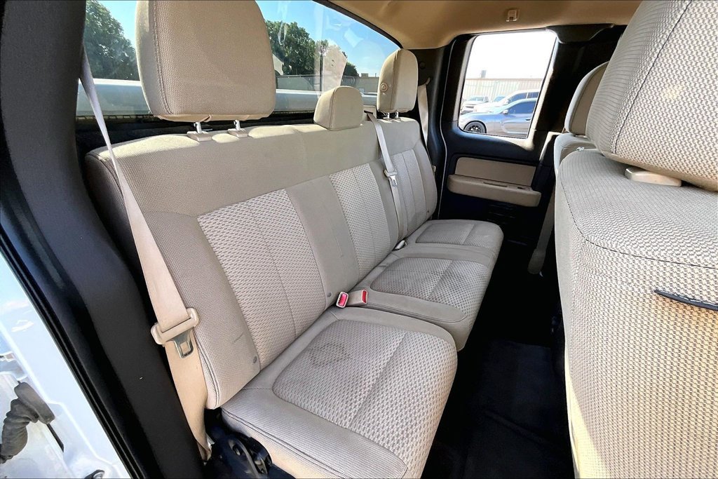 Used 2013 Ford F150 XLT w/ Mid Equipment Group RWD image 24