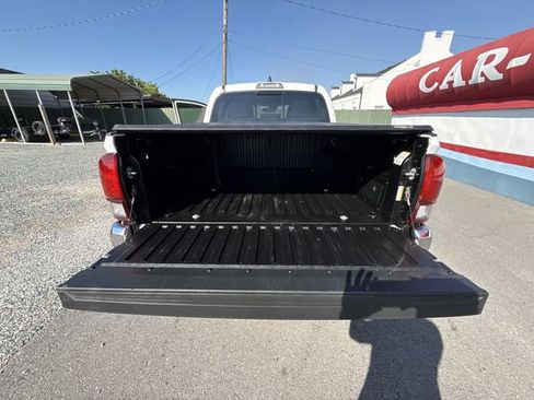 Used 2023 Toyota Tacoma SR5 RWD image 23