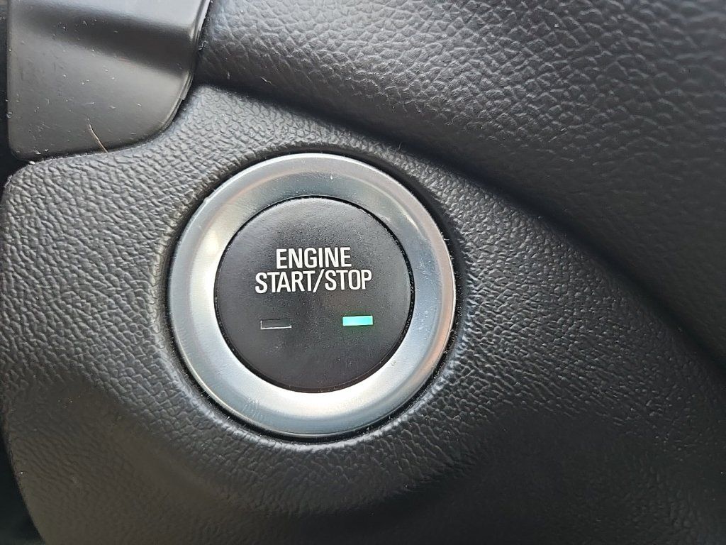 Used 2024 Chevrolet Equinox LT AWD/4WD image 22