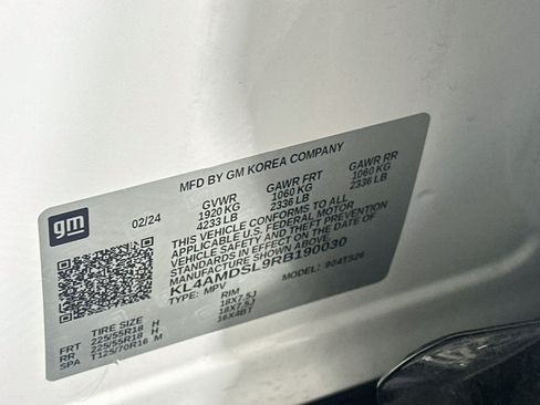 Used 2024 Buick Encore GX Sport Touring FWD image 12