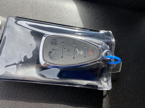 Used 2020 Chevrolet Equinox LT image 35