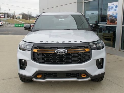 New 2026 Ford Explorer Tremor image 6