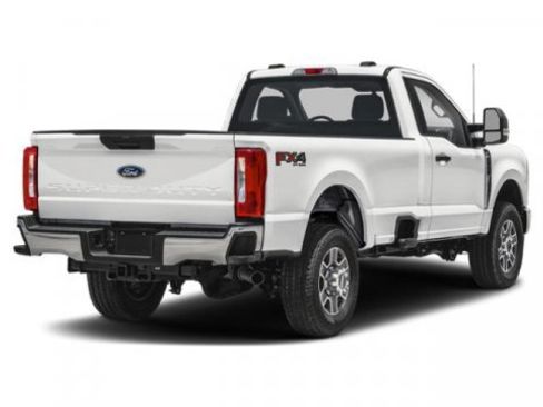 New 2026 Ford F350 XLT w/ FX4 Off-Road Package AWD/4WD image 2