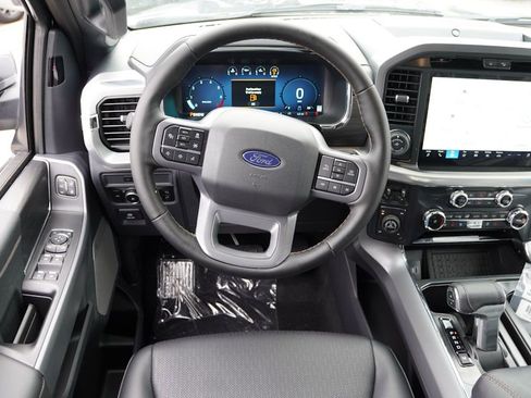 New 2025 Ford F150 Lariat w/ Equipment Group 501A Mid image 13