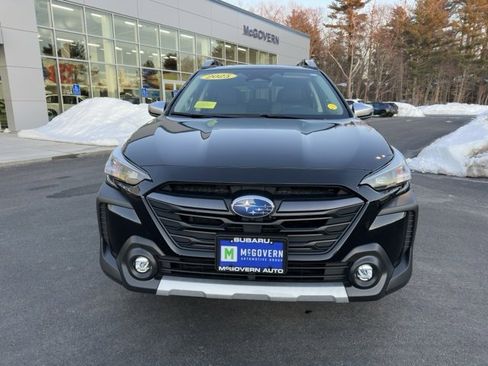 Used 2025 Subaru Outback Touring XT image 2