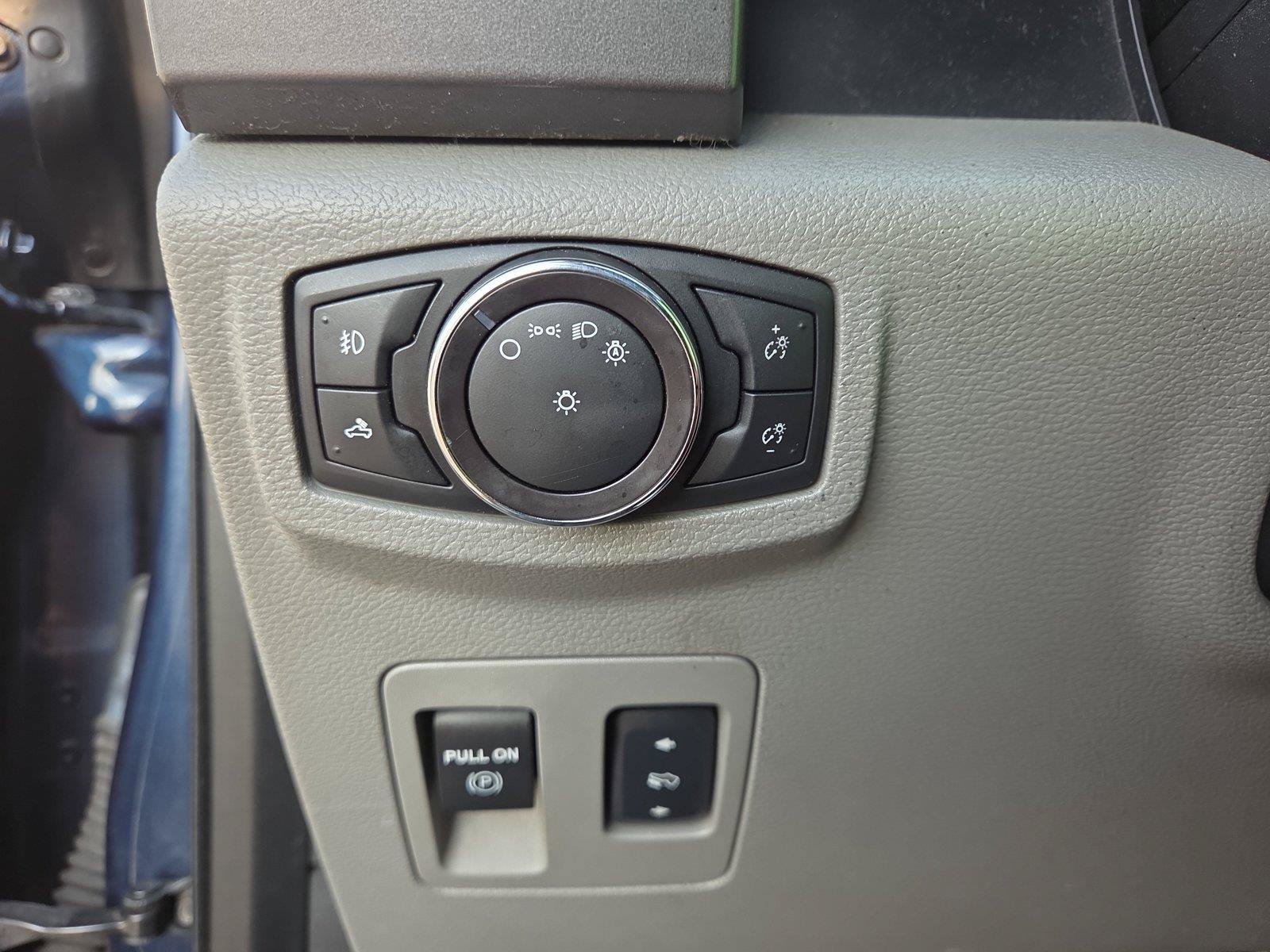 Used 2017 Ford F150 XLT w/ Equipment Group 302A Luxury AWD/4WD image 16
