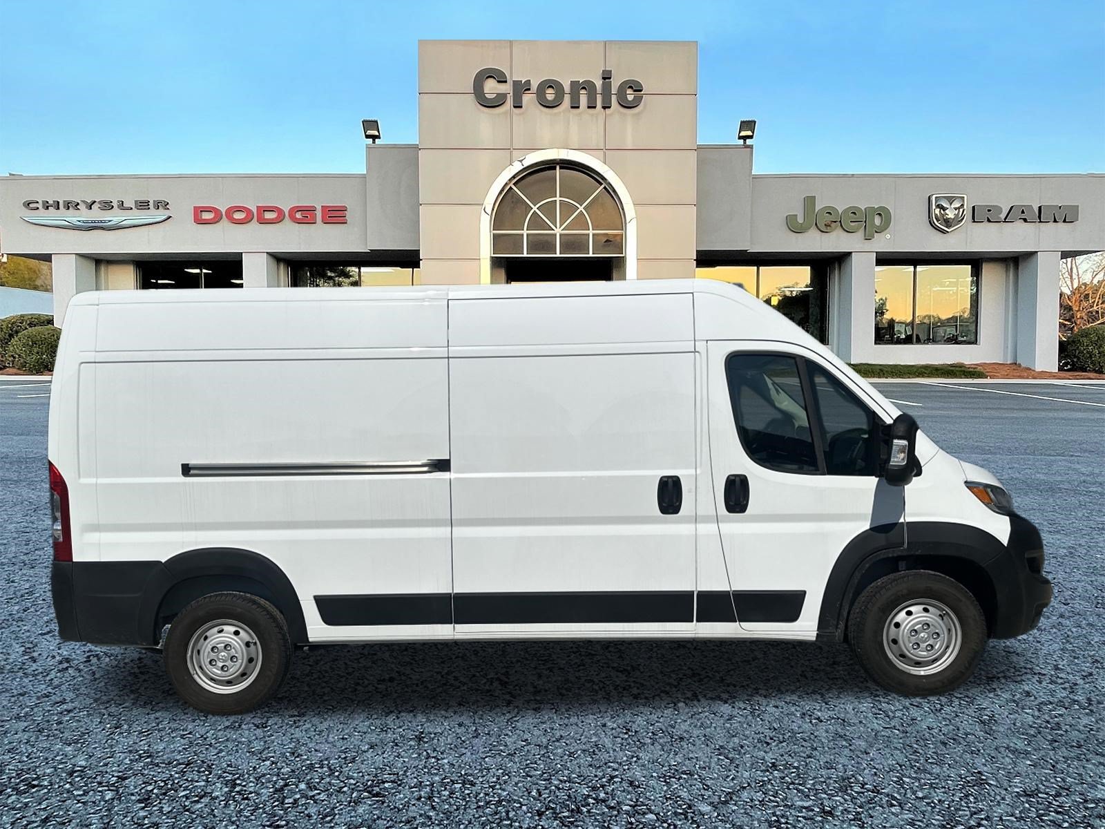 Used 2023 RAM ProMaster 2500 w/ Safety Group FWD image 2
